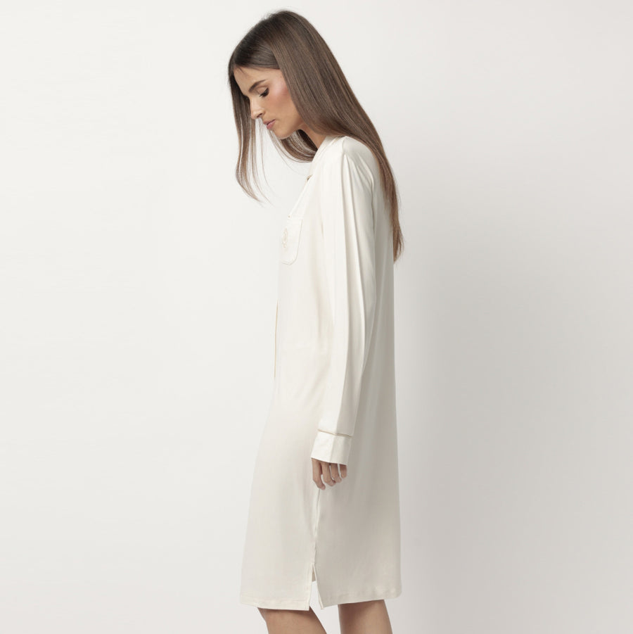 61440-0 - Camicia da notte in modal con bavero aperto avanti