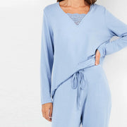 2/20318S - Pigiama monocromatico in viscosa con nastro sul petto e vita regolabile