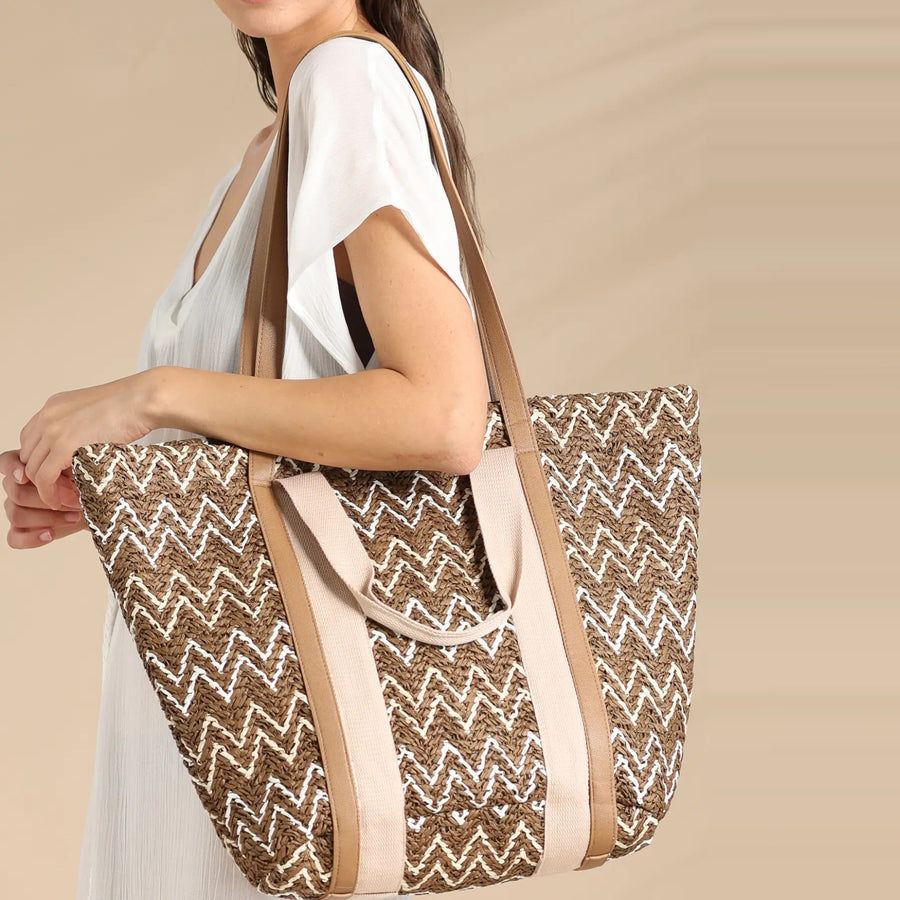 Borsa in rafia con zip  motivo zig zag. - TR1005
