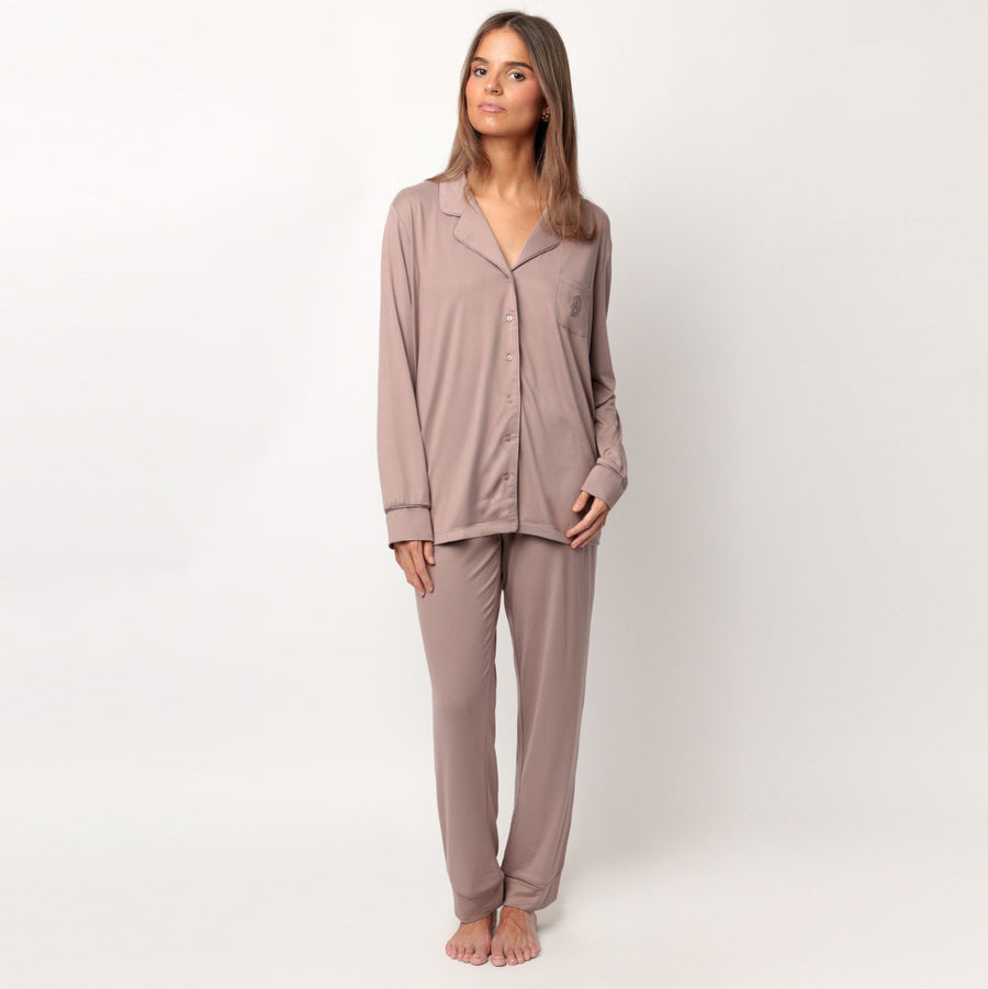 62617-0 - Pigiama in modal aperto avanti con rifiniture in raso