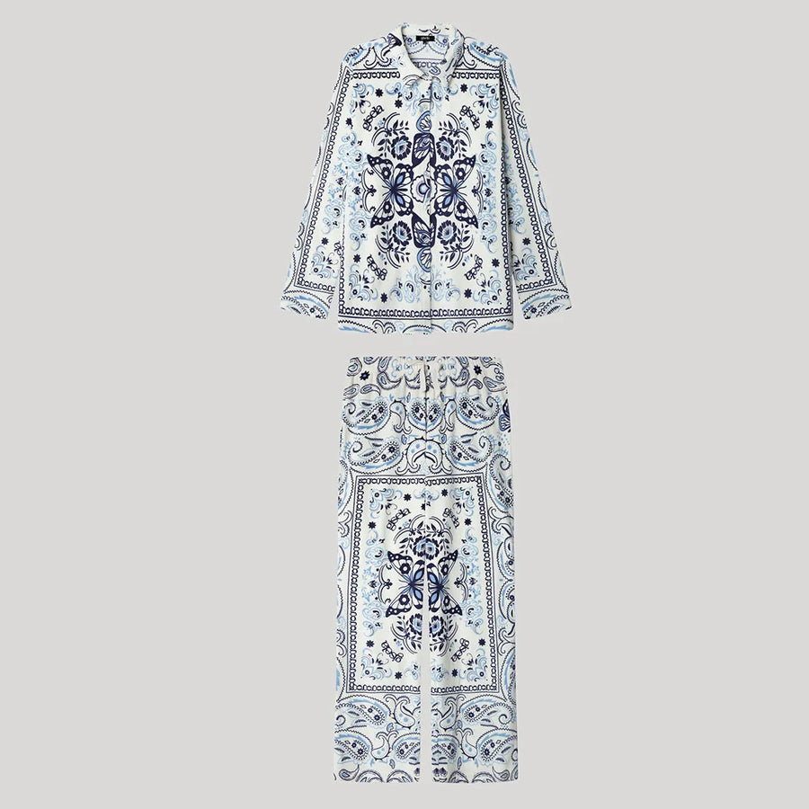 2/20317S - Pigiama in tessuto polar elastico paisley aperto avanti