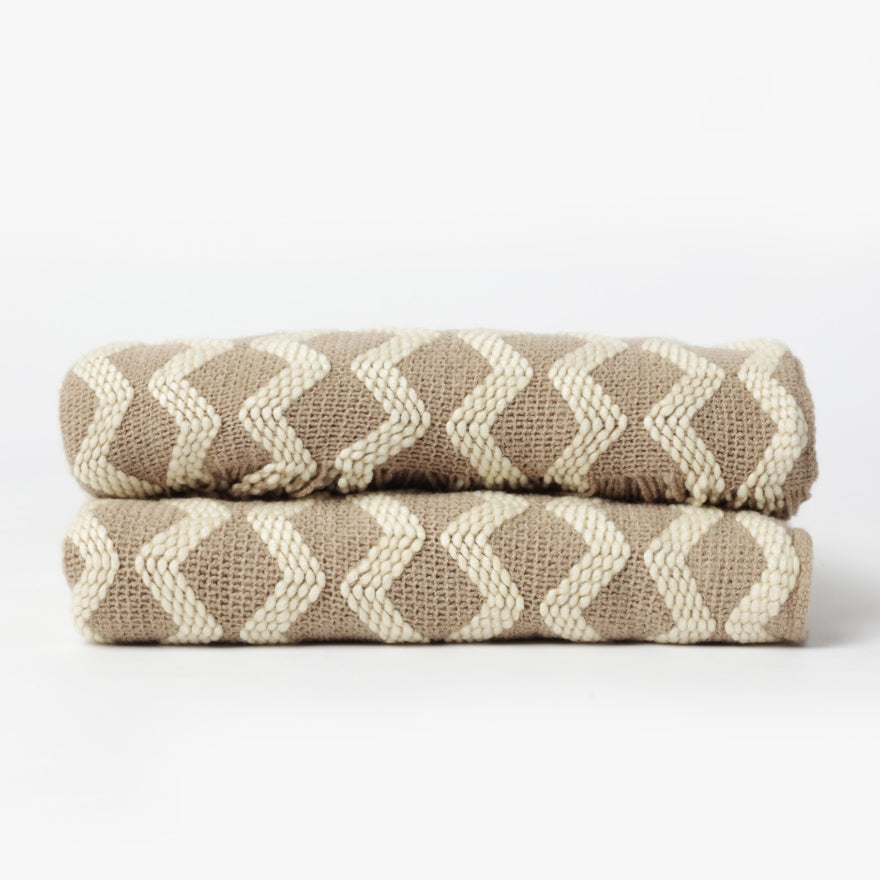 Plaid intrecciato con frangia - 69112-0