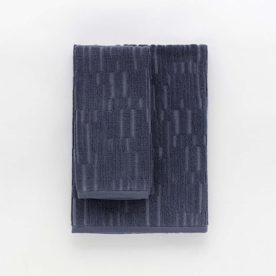 Sorku set 1+1 - Set in spugna jacquard 500gr con disegno a rilievo tinta su tinta