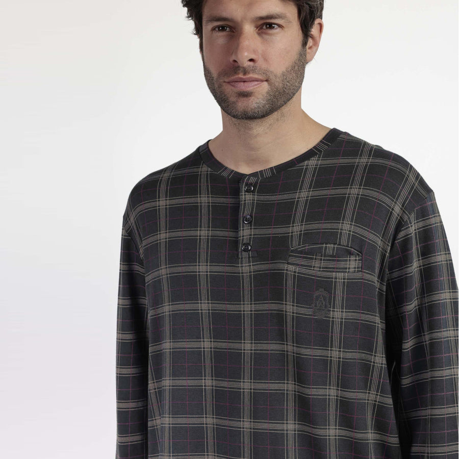 63797-0 - Pigiama in caldo cotone con maglia quadri e pantalone con polsini