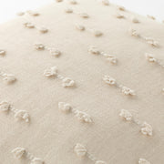 Cora Cuscino Arredo 50x50cm con applicazioni a rilievo