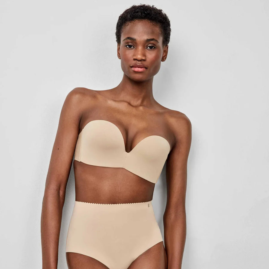 1/10065B - Reggiseno push-up senza ferretti con scollatura estrema