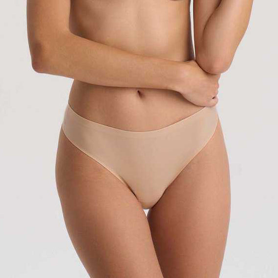 Easy stretch thong -