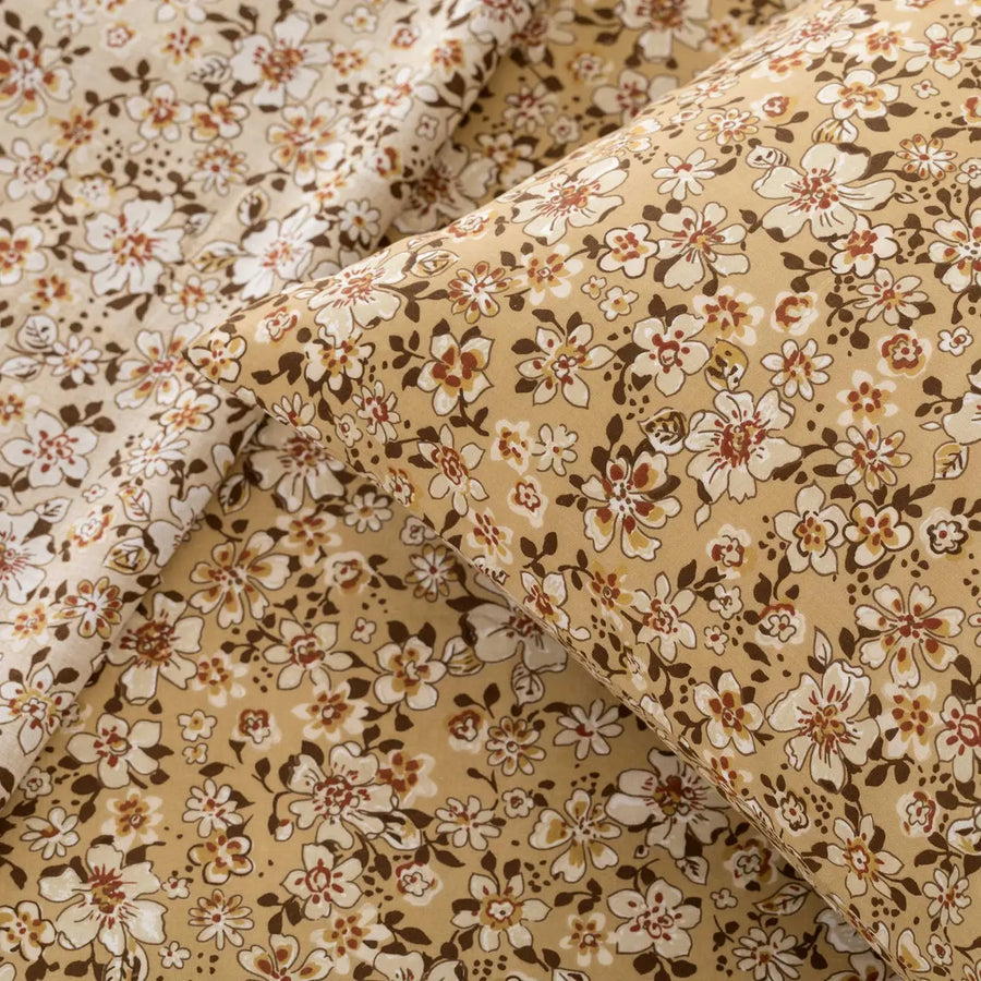Consiglia Completo letto Matrimoniale - Completo letto in cotone con stampa floreale