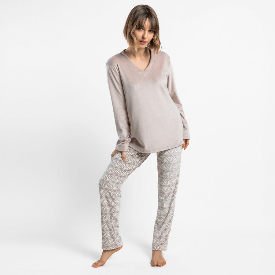 63644-0 - Pigiama in coral scollo a V senza polsini