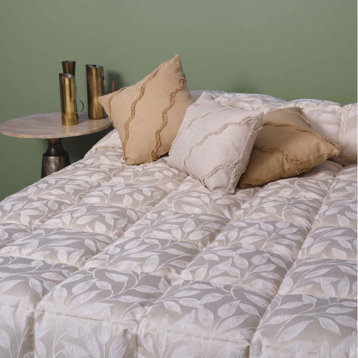 TF23754 Trapunta Minardi - Trapunta realizzata in Jacquard con lavorazione a rilievo