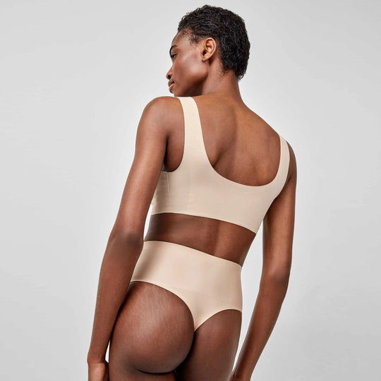 1/10054 - Perizoma alto modellante