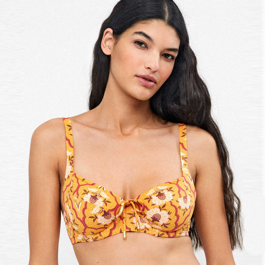 2/30397 - Costume due pezzi con slip vita alta regolabile e reggiseno con ferretto