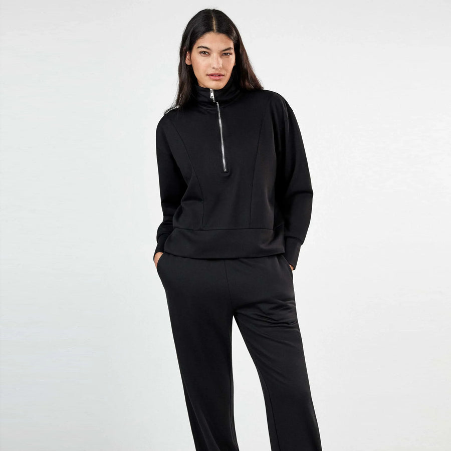 2/70032 - Coordinato donna con pantaloni e felpa