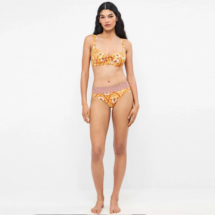 2/30397 - Costume due pezzi con slip vita alta regolabile e reggiseno con ferretto