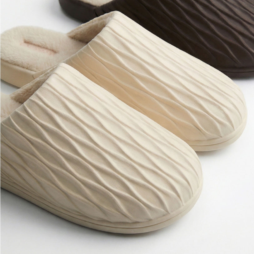 69217-0 - Pantofole da donna con finitura imbottita