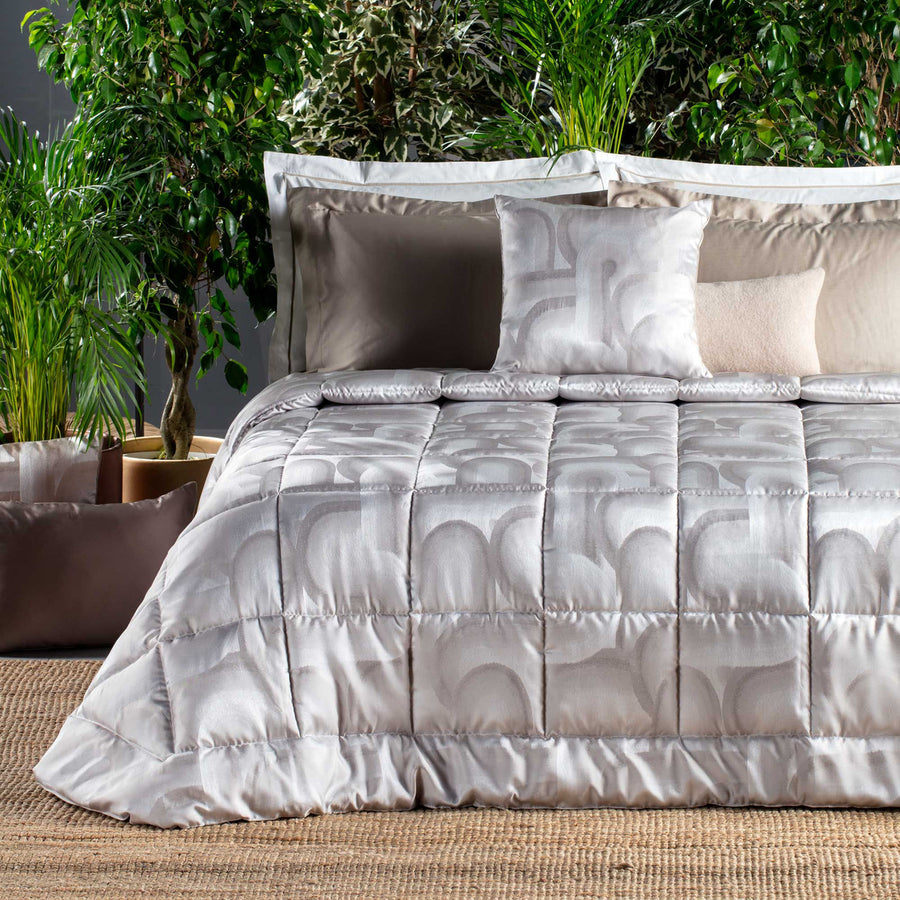 Alyva Trapunta - Trapunta Rèever in jacquard con geometrie astratte