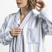 67386-0 - Vestaglia calda a maniche lunghe con righe leggere