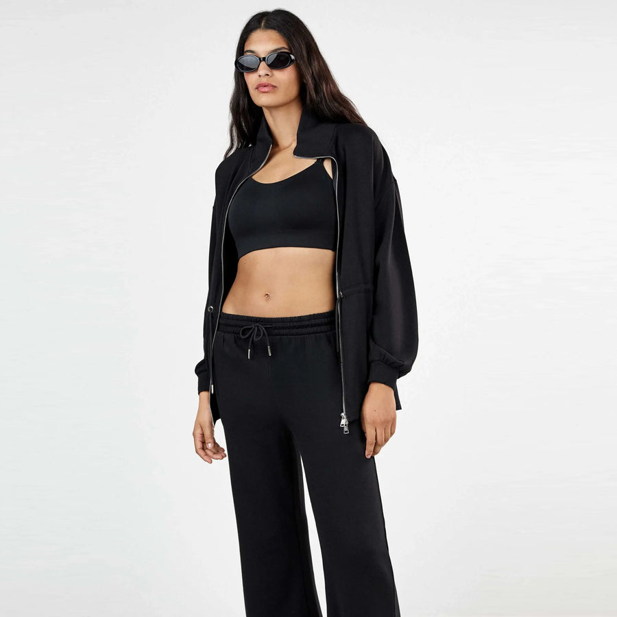 2/70034 - Coordinato donna con pantaloni e felpa