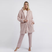 67040-0 - Vestaglia in coral effetto treccine con bottoni