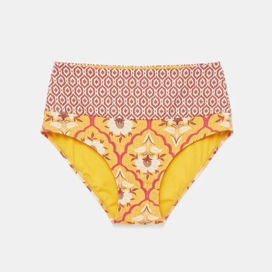2/30397 - Costume due pezzi con slip vita alta regolabile e reggiseno con ferretto